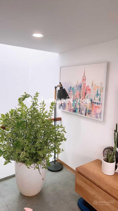 BÁN NHÀ PHÂN LÔ HAI BÀ TRƯNG. 50M2 X 5T ĐƯỜNG Ô TÔ TRÁNH CÓ KHOANG CHỜ THANG MÁY 10.5 TỶ.