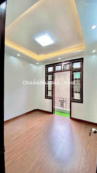 Bán nhà phố Trần Đại Nghĩa - Quận Hai Bà Trưng - phân lô ô tô đỗ cửa 50m2 x 4 tầng 7,6 tỷ