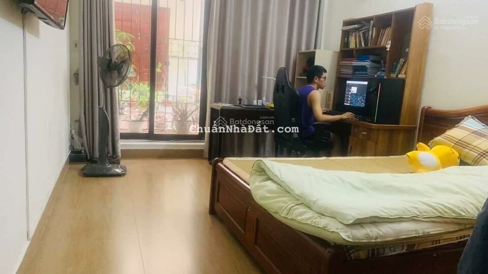 100% nhà Bạch Mai, Hai Bà Trưng, ngõ oto tránh, ba bước chân ra oto, DT 52m2 x 4 T, mt 3.8m 100% nhà Bạch Mai, Hai Bà Trưng, ngõ oto tránh, ba bước chân ra oto, DT 52m2 x 4 T, mt 3.8m