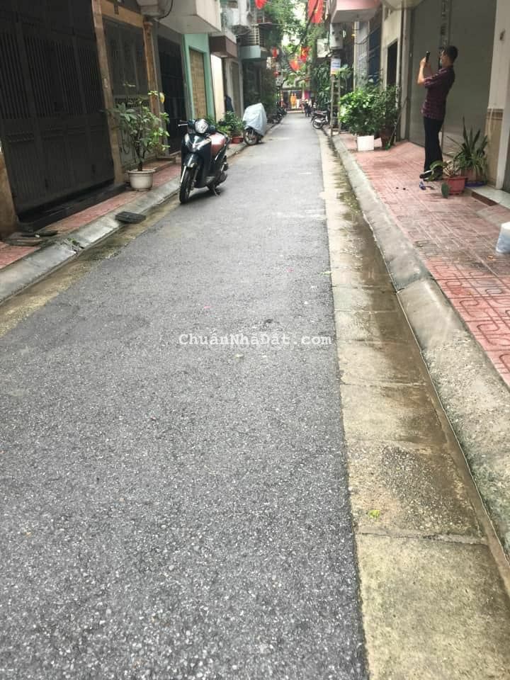 Bán nhà P.LÔ phố Kim Ngưu, oto tránh vỉa hè KD, 52m2 MT 4m chỉ 8.3 tỷ Bán nhà P.LÔ phố Kim Ngưu, oto tránh vỉa hè KD, 52m2 MT 4m chỉ 8.3 tỷ