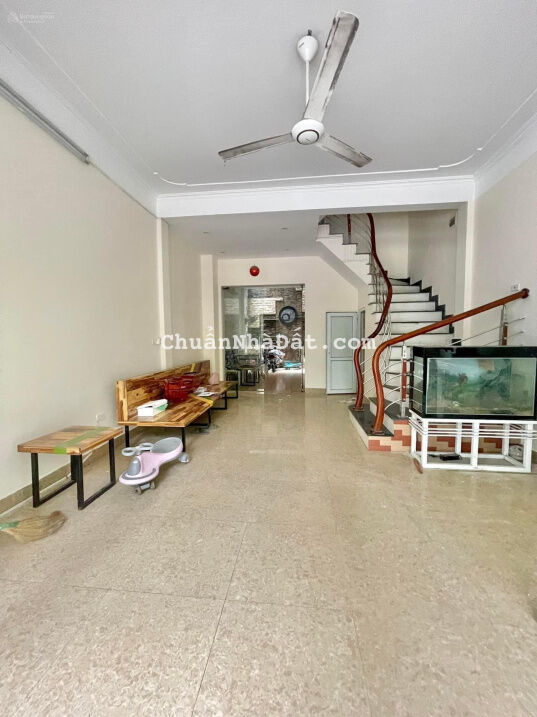 Siêu phẩm Lạc Trung thông số đẹp - ô tô tránh - 2 thoáng - vỉa hè KD - ô chờ thang máy giá 13.2 tỷ