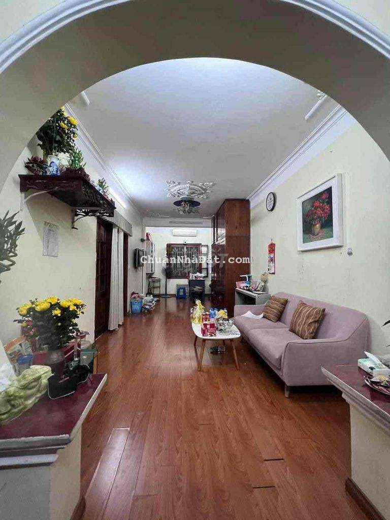 Có 102! Nhà TT_BV quân đội 108_sát hồ gươm_64m*2PN