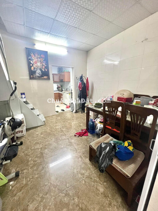 Gấp bán nhà siêu vị trí giá chỉ 5.2 tỷ phố Bạch Mai 64m2 2 tầng Hai Bà Trưng