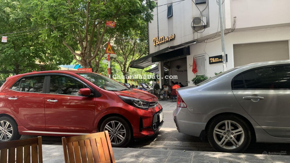 Bán Homestay phố Lê Văn Hưu, Hai Bà Trưng 65m2, 5 tầng, giá 14.9 tỷ. Dòng 700tr/năm Bán Homestay phố Lê Văn Hưu, Hai Bà Trưng 65m2, 5 tầng, giá 14.9 tỷ. Dòng 700tr/năm