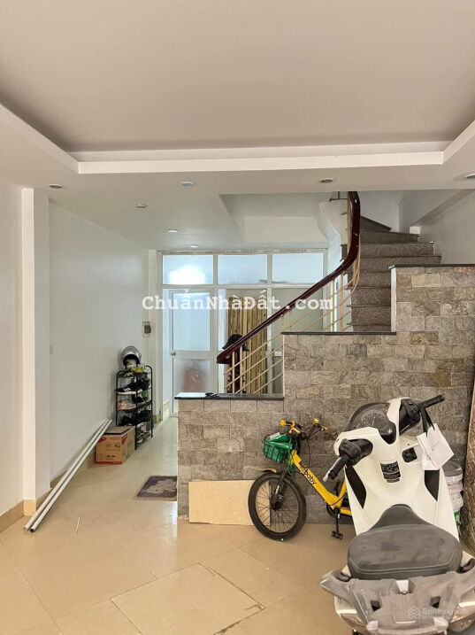 Bán nhà phố Vân Hồ 2 gara ôtô, VP cty kinh doanh đỉnh, Hai Bà Trưng. DT 66m2, 5tầng. Giá 16.5 tỷ