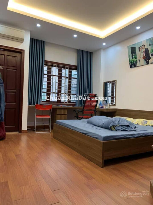 Chính chủ cần bán nhà ngõ Chùa Liên Phái Bạch Mai, thoáng sáng vĩnh viễn, 79m2, 8 tỷ 6