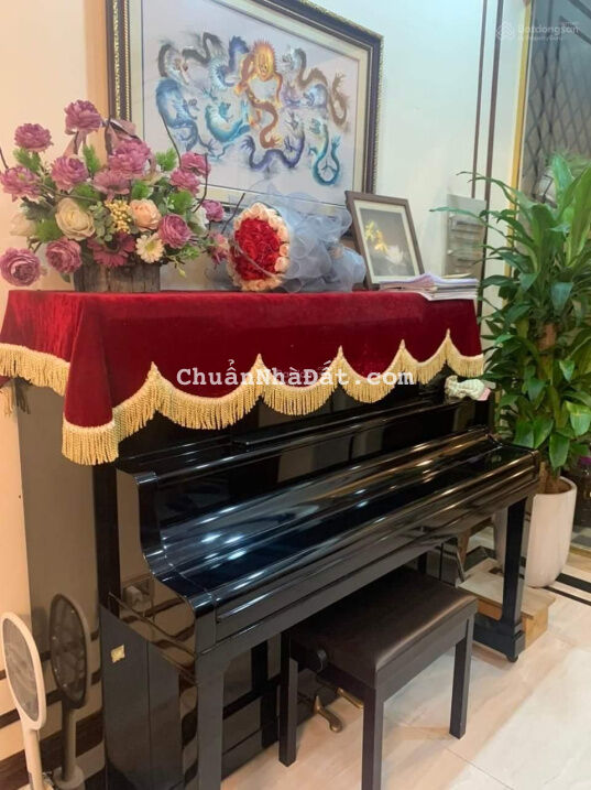 Bán nhà phân lô siêu đẹp Phố Vọng 6 tầng thang máy vừa ở và mở cty siêu đỉnh. DT 80m2 Giá 27,5 tỷ