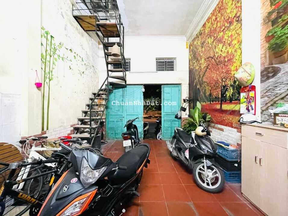 Gấp bán nhà siêu hiếm giảm liền 13.5 tỷ mặt phố Bạch Đằng 85m2 3 tầng Hai Bà Trưng