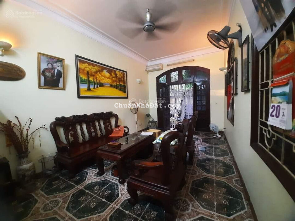 Bán gấp nhà phân lô Kim Ngưu ôtô 7 chỗ vào nhà vừa ở vừa mở VP đỉnh. DT 88m2, 4T. Giá 12.2 tỷ