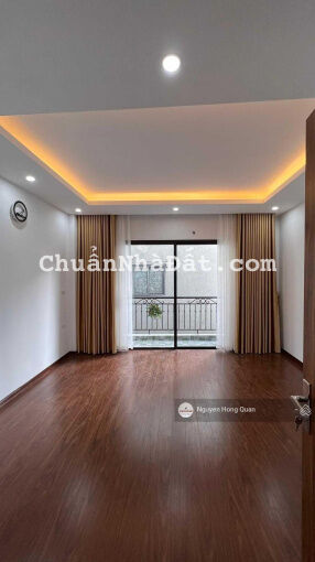 Chính chủ cần bán nhà 33m2 x 4 tầng = 2.5 tỷ ở Vân Canh, ô tô đỗ gần