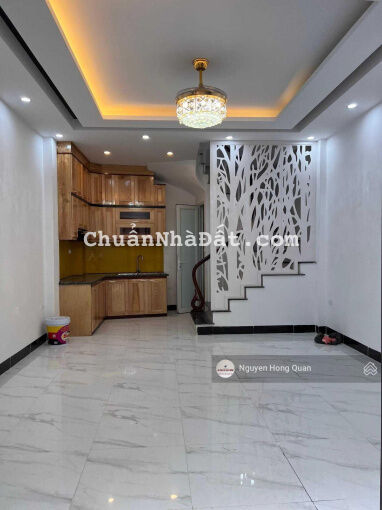Chính chủ cần bán nhà 33m2 x 4 tầng = 2.5 tỷ ở Vân Canh, ô tô đỗ gần