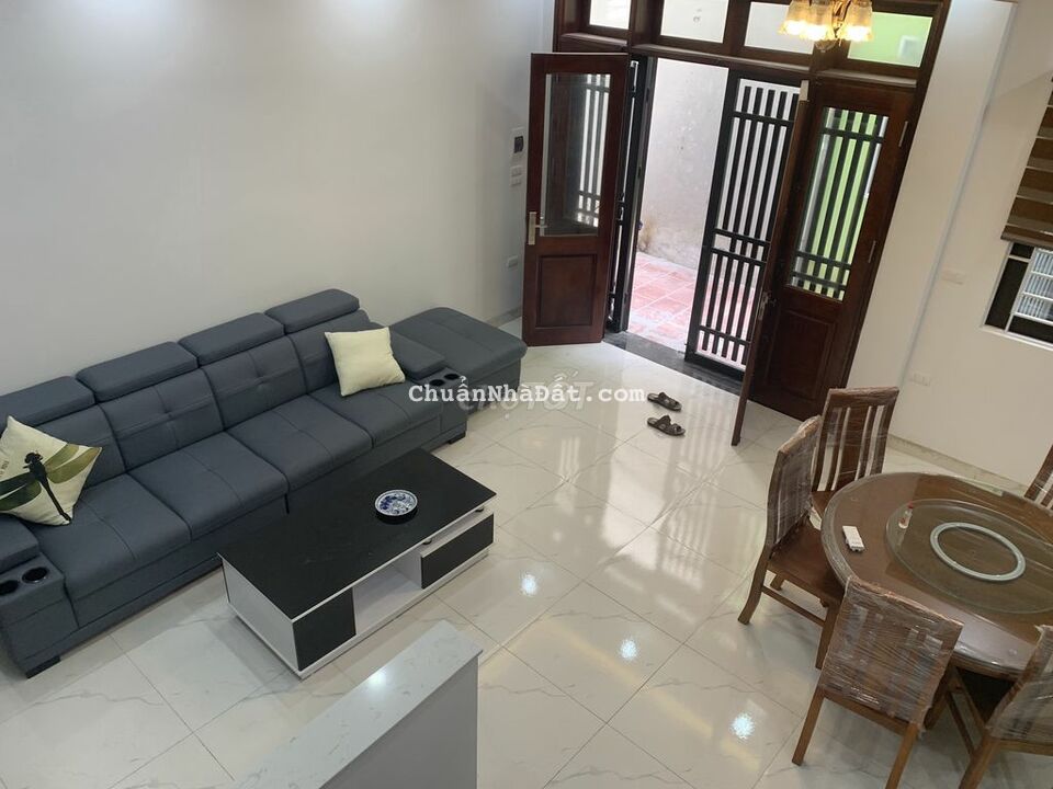 BÁN NHÀ DÂN XÂY KIÊN CỐ 4 TẦNG TẠI VÂN CANH,ĐỂ LẠI FULL NỘI THẤT.