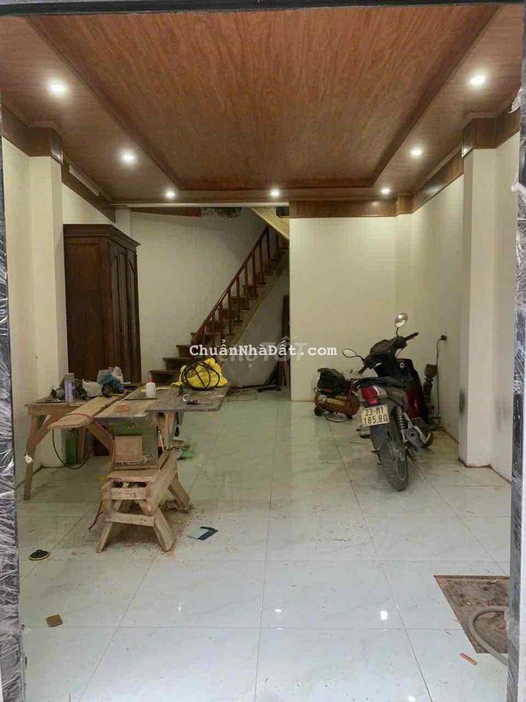 Bán Nhà 35m2 Kim Chung. Ngõ thông - Giá 1tỷ85