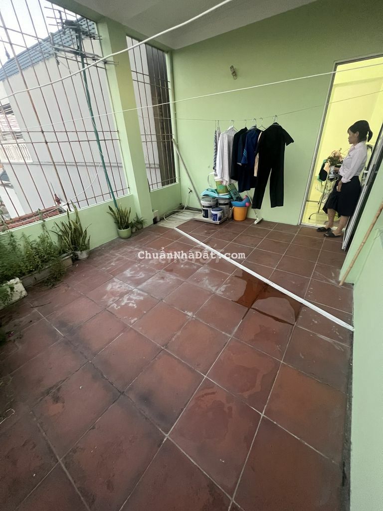 Nhà Dân xây La Phù ôtô đỗ 50m để lại nội thất 4 tầng 36m2 giá 2tỷ28