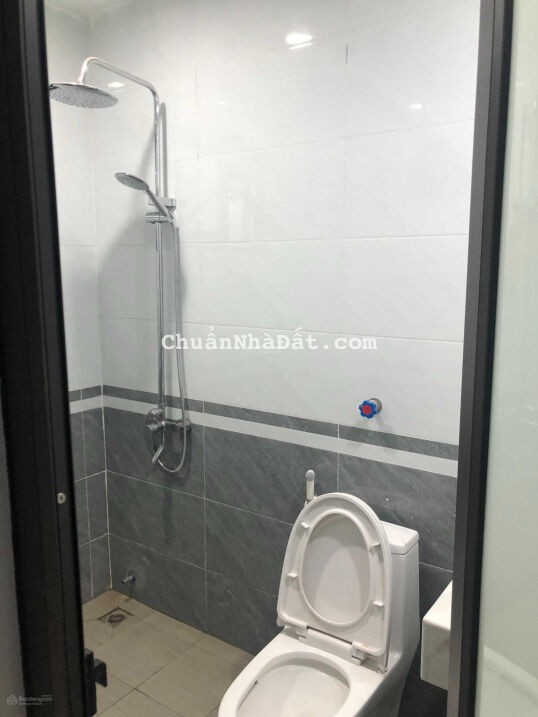 Bán nhà Phú Vinh, An Khánh, Hoài Đức. 40 m2 xây 4 tầng. Nhà đã hoàn thiện. Giá 2.8 tỷ