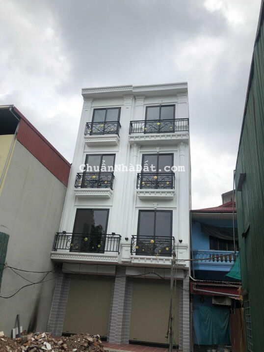 Bán căn nhà 40m2 xây 4 tầng gần ngay chợ An Phú, Cầu vượt An Khánh thiết kế hiện đại đã hoàn thiện.