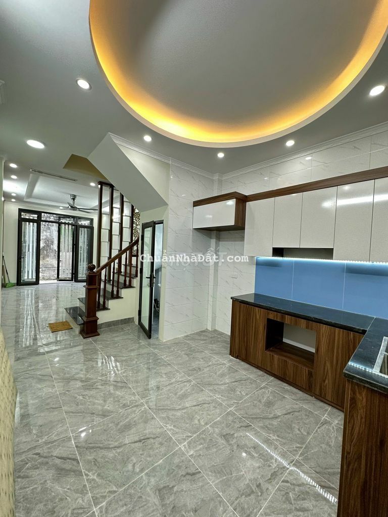 Bán nhà Kim Chung, Hoài Đưc 43m2 xây mới 4 tầng siêu rẻ 2,4 tỷ