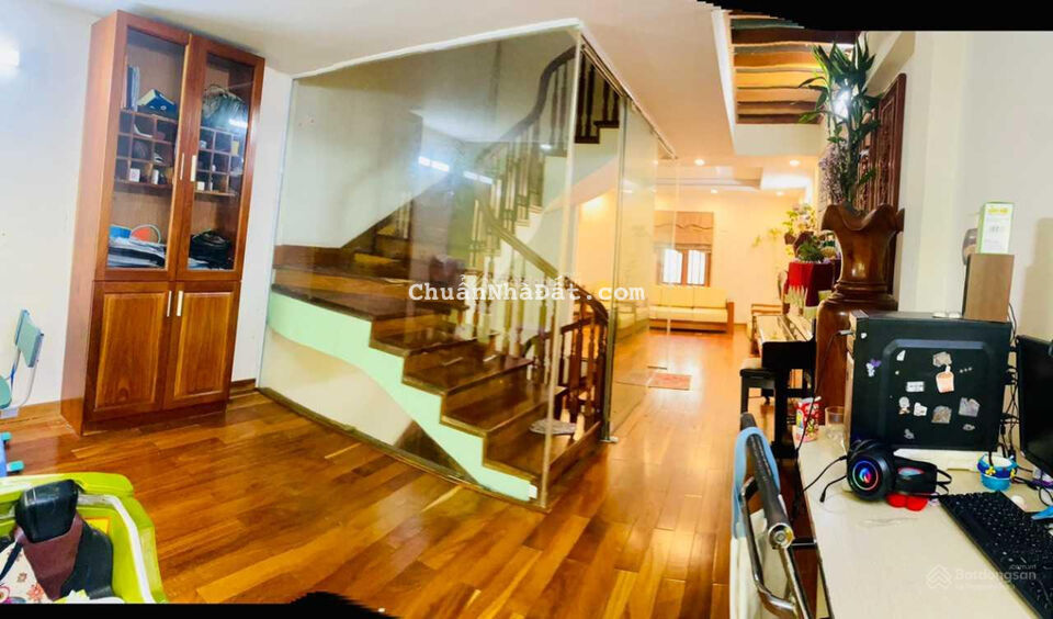 Bán gấp nhà gần trường học Di Trạch, vỉa hè kinh doanh, ô tô tránh, hơn 6 tỷ có bớt. Lh 0348431290 Bán gấp nhà gần trường học Di Trạch, vỉa hè kinh doanh, ô tô tránh, hơn 6 tỷ có bớt. Lh 0348431290