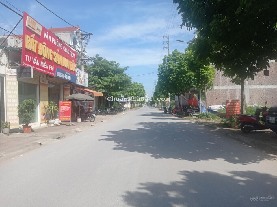 Bán gấp nhà gần trường học Di Trạch, vỉa hè kinh doanh, ô tô tránh, hơn 6 tỷ có bớt. Lh 0348431290 Bán gấp nhà gần trường học Di Trạch, vỉa hè kinh doanh, ô tô tránh, hơn 6 tỷ có bớt. Lh 0348431290