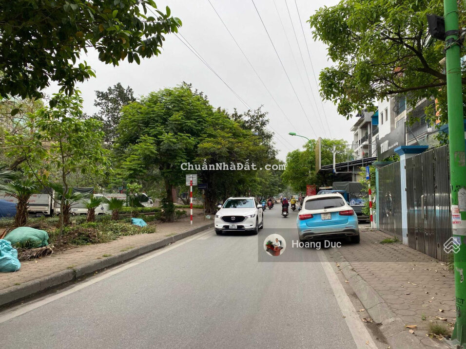Bán nhà mặt ngõ 553 Giải Phóng Hoàng Mai 111m2 đường 10m vỉa hè lô góc 2 mặt đường kinh doanh tốt