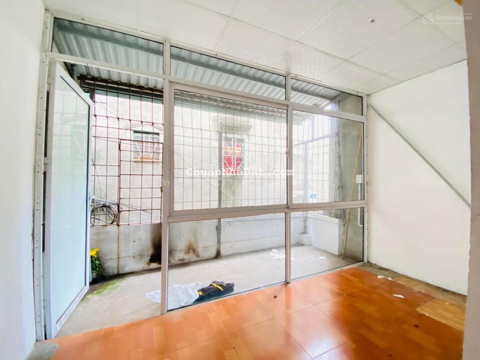 🧶CHỦ NHÀ CẦN TIỀN ĐẦU TƯ CHỨNG KHOÁN, BÁN GẤP HOÀNG MAI, TẦM TIỀN, TRUNG TÂM QUẬN 32M/2,3TỶ.