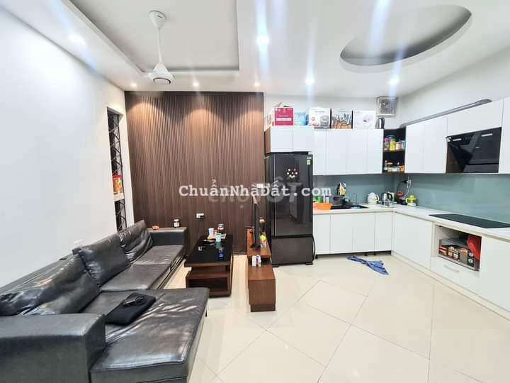 Hiếm Có , Đinh Công Hạ, 34m2*5T , Mới Đẹp Ở Ngay, Ngõ Nông Rộng Thoáng Hiếm Có , Đinh Công Hạ, 34m2*5T , Mới Đẹp Ở Ngay, Ngõ Nông Rộng Thoáng