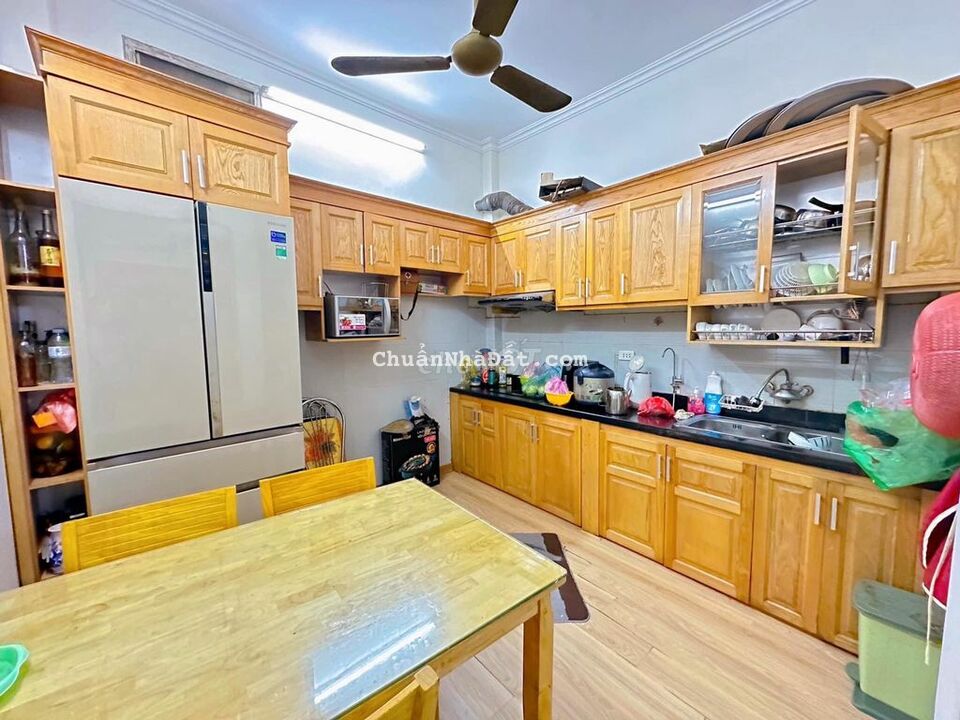 Hạ chào 150tr_Định Công Thượng_nhà mới đẹp_oto_ngõ rộng