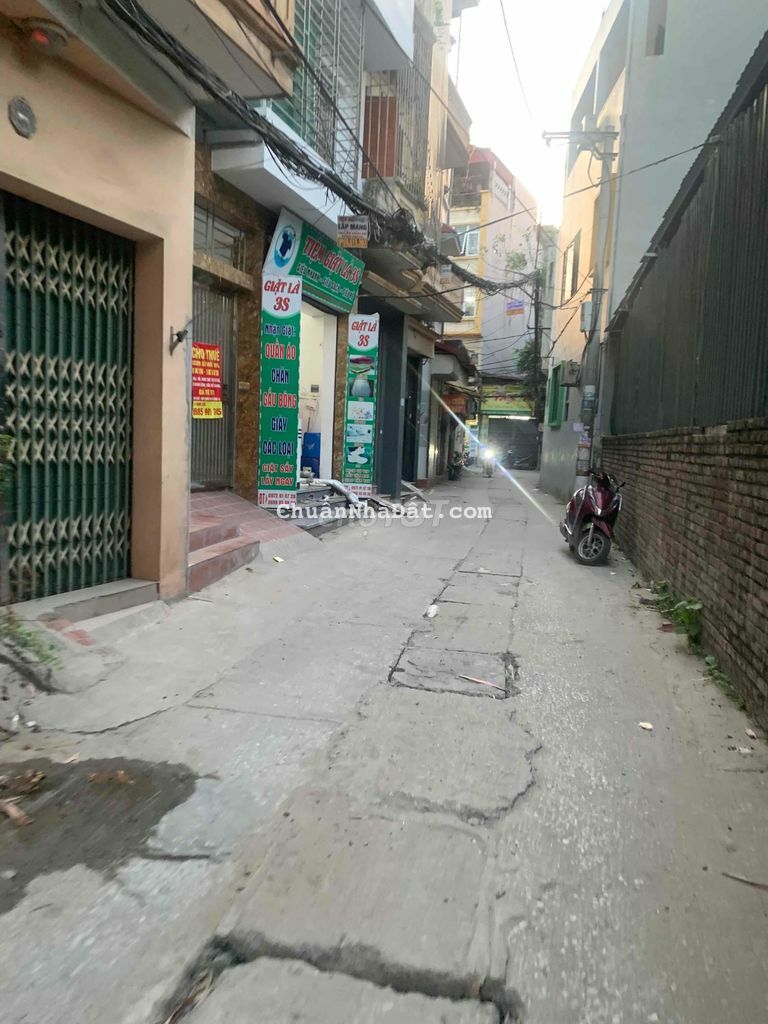 TẶNG GIẤY PHÉP XÂY 7 TẦNG NHÀ PHỐ LÊ TRỌNG TẤN MẶT TIỀN RỘNG OTO TRÁ TẶNG GIẤY PHÉP XÂY 7 TẦNG NHÀ PHỐ LÊ TRỌNG TẤN MẶT TIỀN RỘNG OTO TRÁ