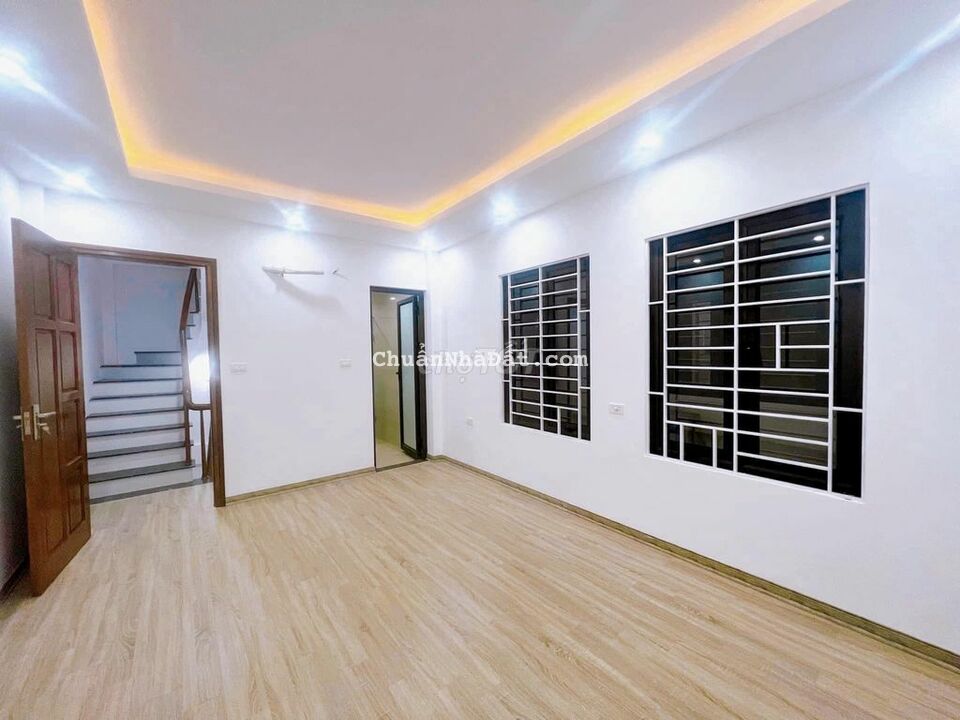 BÁN NHÀ ĐỊNH CÔNG- TRẦN HÒA- VŨ TÔNG PHAN MỚI CỨNG 5 TẦNG DƯỚI 4 TỶ BÁN NHÀ ĐỊNH CÔNG- TRẦN HÒA- VŨ TÔNG PHAN MỚI CỨNG 5 TẦNG DƯỚI 4 TỶ