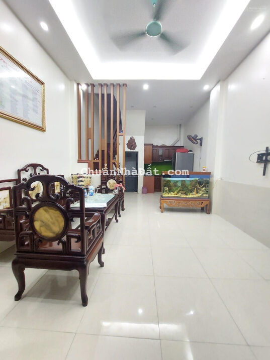 BÁN NHÀ PHỐ LƯƠNG KHÁNH THIỆN , NGÕ NÔNG , Ô TÔ ĐỖ 8M , 40M , MT4,5M , 5,4 TỶ