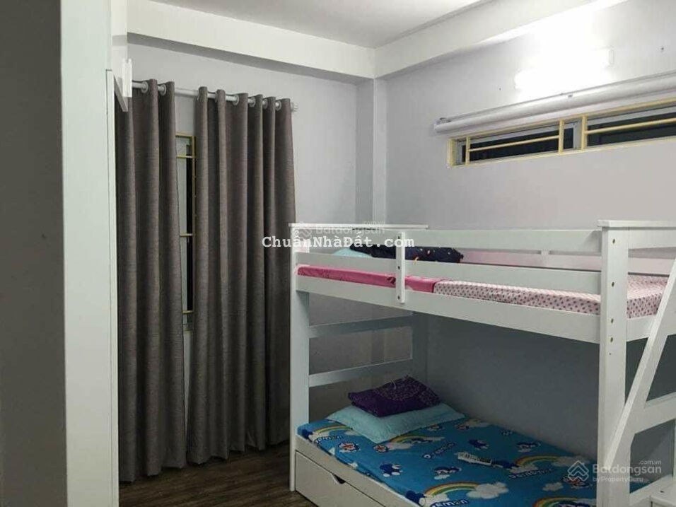 Bán nhà phố Kim Đồng - Giáp Bát - ngõ ba ngác đỗ cửa - ô tô đỗ 10m - kinh doanh - 42m2 - 4,9 tỷ