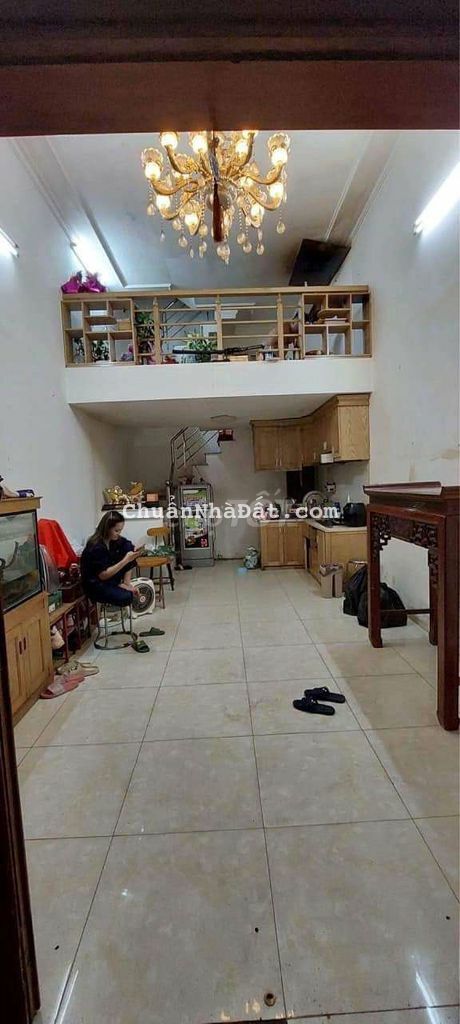 Bán Nhà Hoàng Mai, ngõ thông, ô tô đỗ cổng, 45m, 4 tầng, sổ đỏ 3,25 tỷ Bán Nhà Hoàng Mai, ngõ thông, ô tô đỗ cổng, 45m, 4 tầng, sổ đỏ 3,25 tỷ