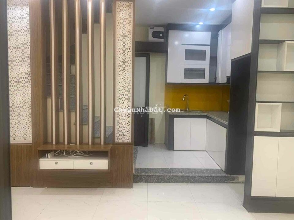 Bán Nhà Tân Mai, Trung Tâm Quận Hoàng Mai, 45m2 × 5 Tầng Bán Nhà Tân Mai, Trung Tâm Quận Hoàng Mai, 45m2 × 5 Tầng