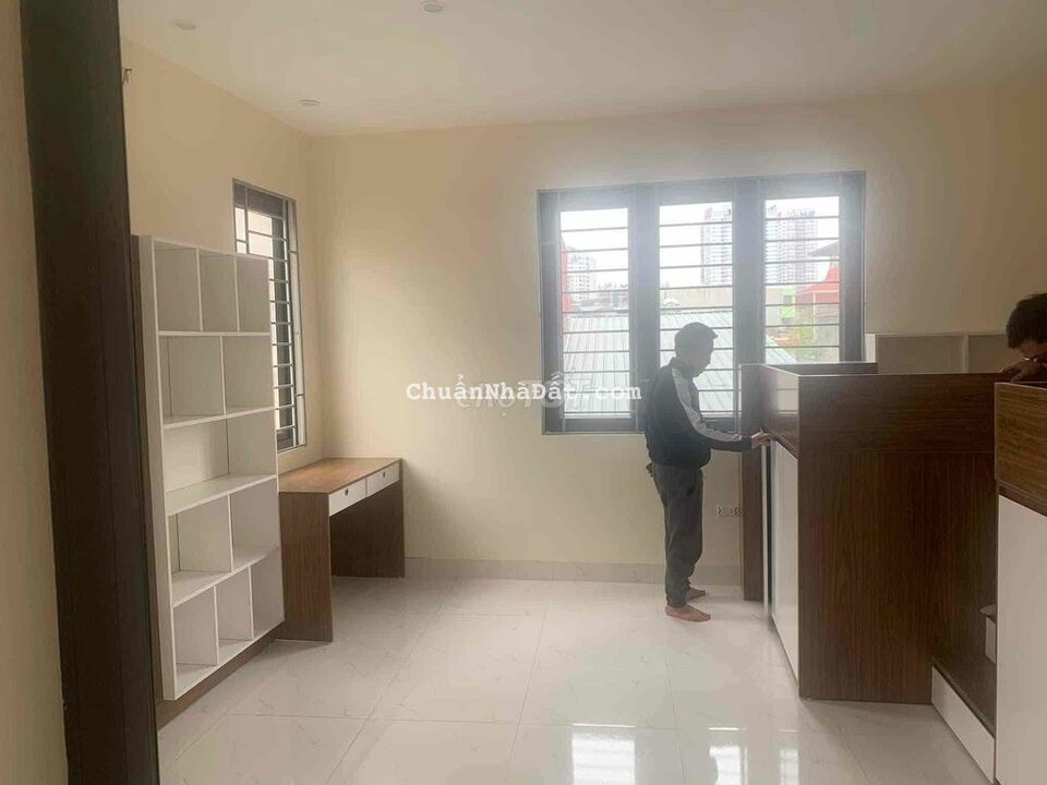 Bán Nhà Tân Mai, Trung Tâm Quận Hoàng Mai, 45m2 × 5 Tầng Bán Nhà Tân Mai, Trung Tâm Quận Hoàng Mai, 45m2 × 5 Tầng