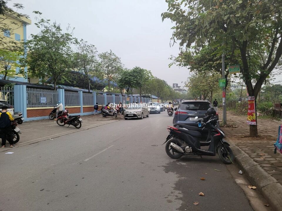 Nhà đẹp ngõ 15 Ngọc Hồi, khu vực hiếm nhà bán, 45m*4 tầng  chỉ 4 tỷ