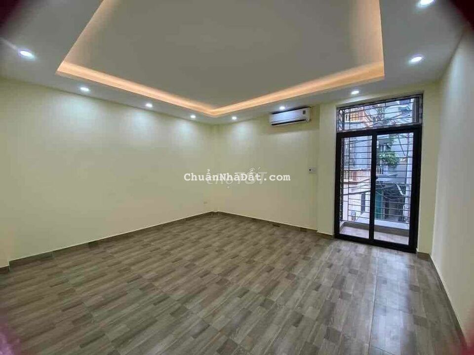 VỊ TRI ĐẸP - BÁN NHÀ KIM GIANG 5 TẦNG 46m2 - 4.3 tỷ - OTO ĐỖ CỬA - NG