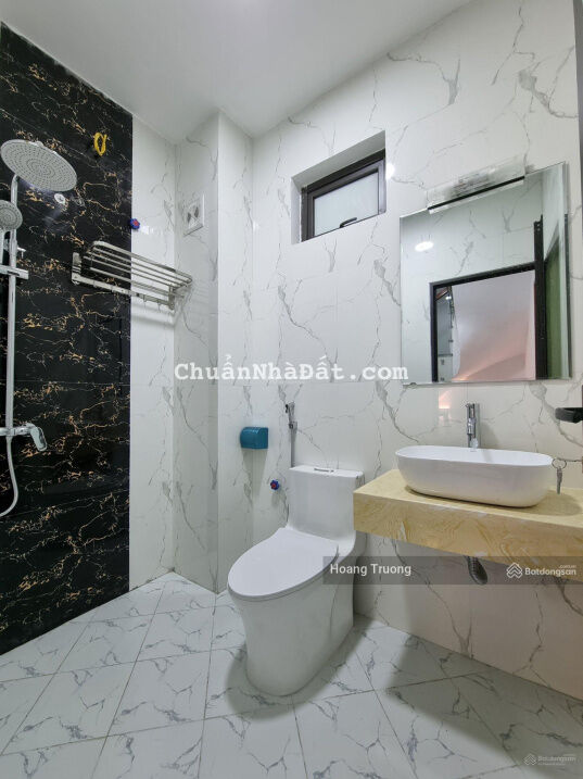 Bán nhà cổng trường Vinschool Times City, TP. Hà Nội - diện tích 47m2 giá 5.99 tỷ lô góc hai mặt