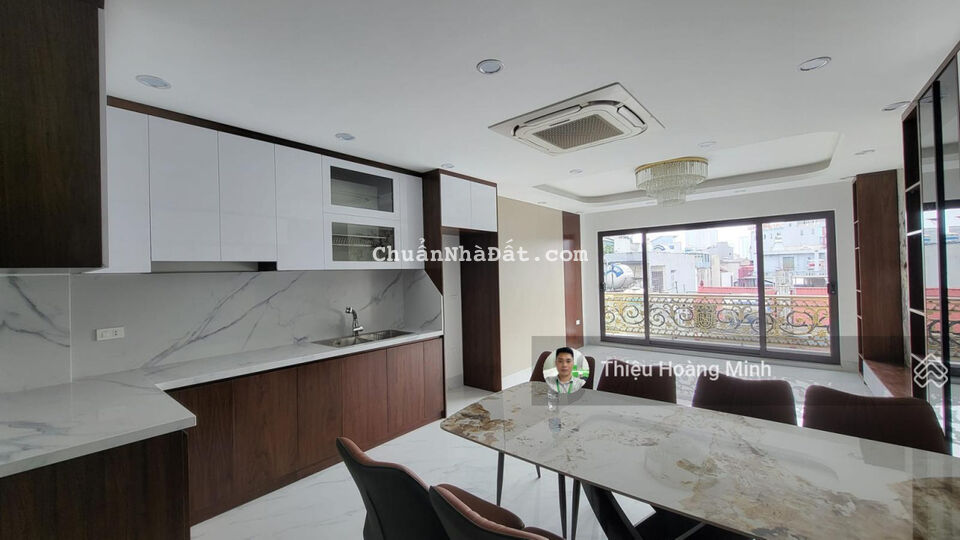 Bán nhà Tân Mai, Hoàng Mai, 51m2, 2 thoáng, ô tô đỗ cửa, nhỉnh 5 tỷ