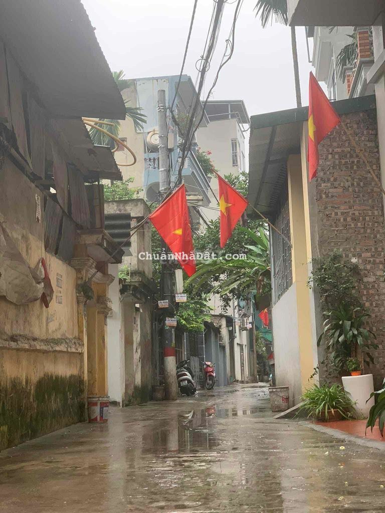 Bán nhà đất Ngõ 126 Nam Dư - ô tô đỗ cửa 52m MT 3.9m Giá 3.15 tỷ