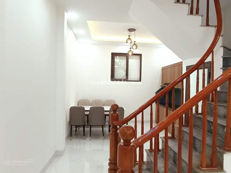 Chỉ 4.26 tỷ có nhà 52m2 tặng full nội thất, ô tô đỗ cổng ngõ rộng, thoáng - Bằng Liệt - HM - HN