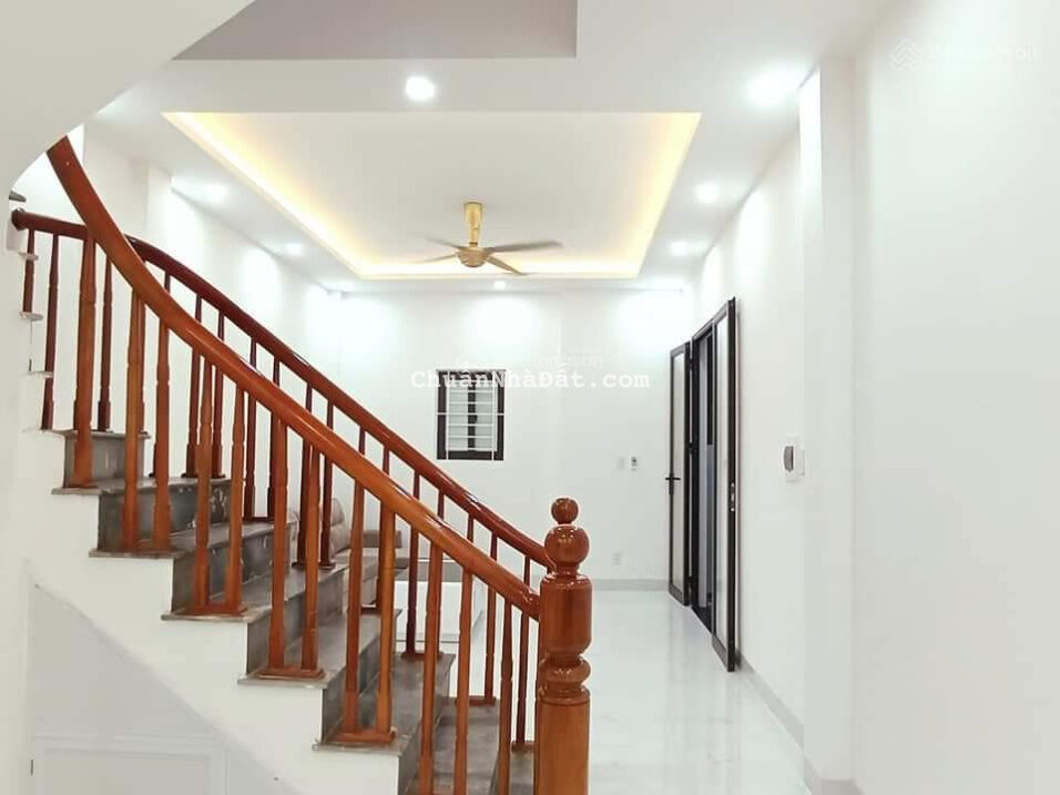 Chỉ 4.26 tỷ có nhà 52m2 tặng full nội thất, ô tô đỗ cổng ngõ rộng, thoáng - Bằng Liệt - HM - HN