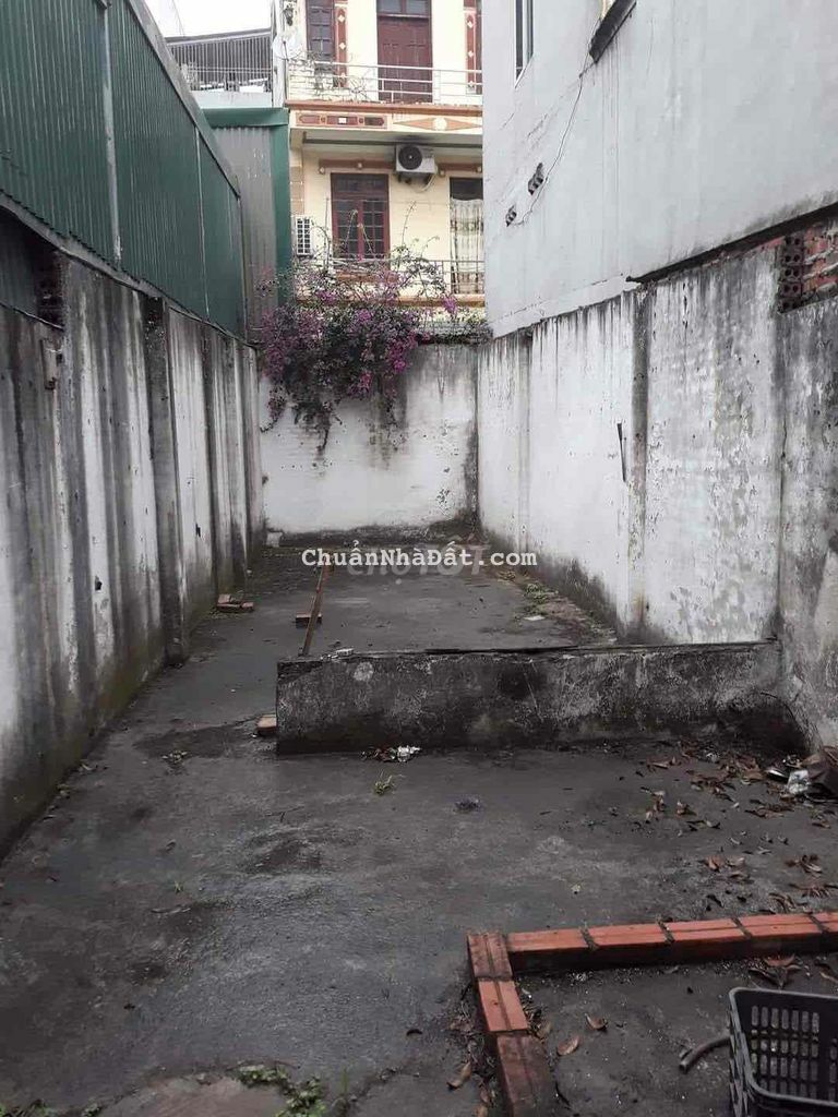 Bán nhà đất Ngõ 22 Khuyến Lương ô tô đỗ cửa 55m Giá 3.6 tỷ