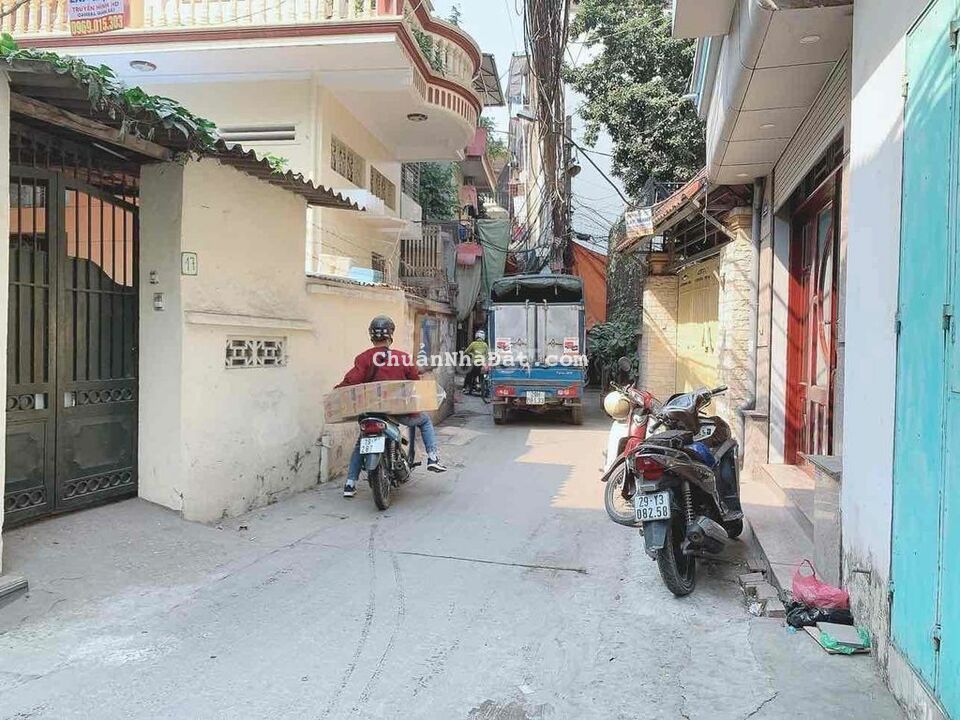 Bán nhà 4T Ngõ ô tô tải đỗ Hồ đền Lừ quận Hoàng Mai. Ngõ nông gần phố