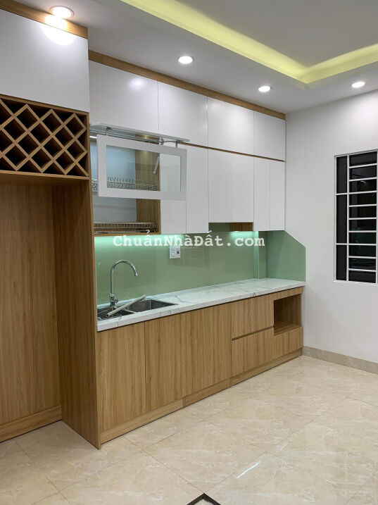 (Giảm 400tr) bán nhà riêng Nguyễn An Ninh, ô tô qua, 57m2, 5 tầng - 8,8 tỷ, thang máy