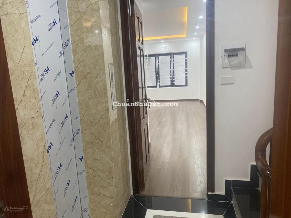 Cực hot! Nhỉnh 8 tỷ nhà xây mới 80m2 - thang máy - full nội thất