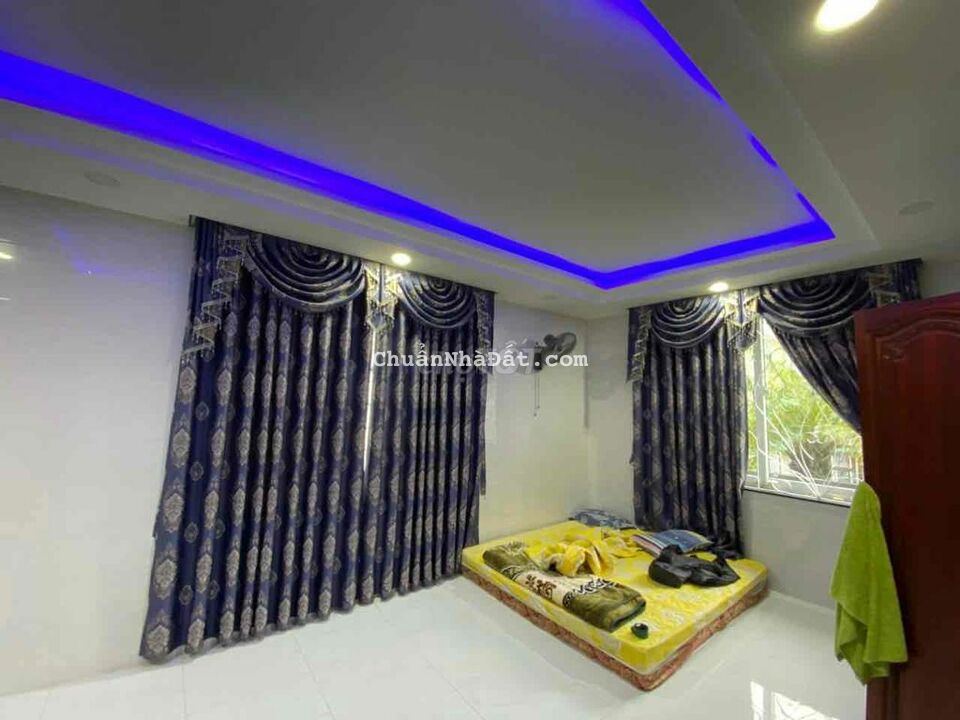 Nhà 3 tầng 2 mặt tiền An Cựu City gần Shoptel và Aoen Mall