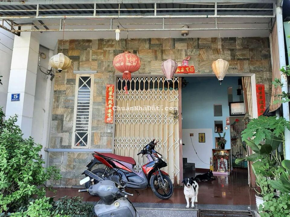 Nhà 2 Mặt Tiền Đường Lầu 3  và Hẻm 3m sau lưng nhà