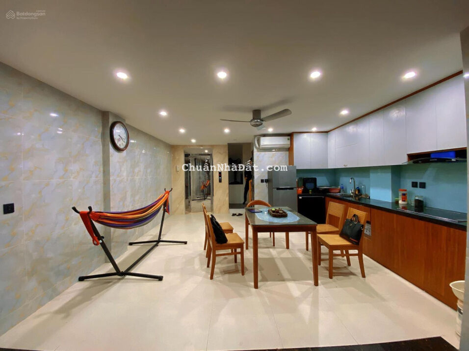 Bán nhà Kiến Hưng, Hà Đông 120m2 x 3 tầng nhỉnh 8 tỷ, liên hệ 0975385981