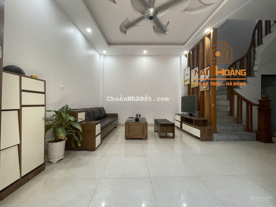 Chuyển nơi ở bán nhà 20m ra đường ôtô (33m2x4 tầng)/để lại full nội thất như ảnh/gần UBND Phú Lương