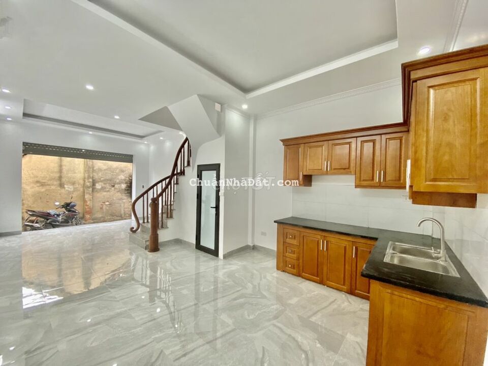 Nhà Đồng Mai 4 Tầng x 32m ngay đường ô giá chỉ 2 tỷ